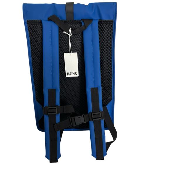 Rains Rolltop Rucksack W3 Unisex Backpack Side Access Laptop Pocket NEW - Picture 3 of 11